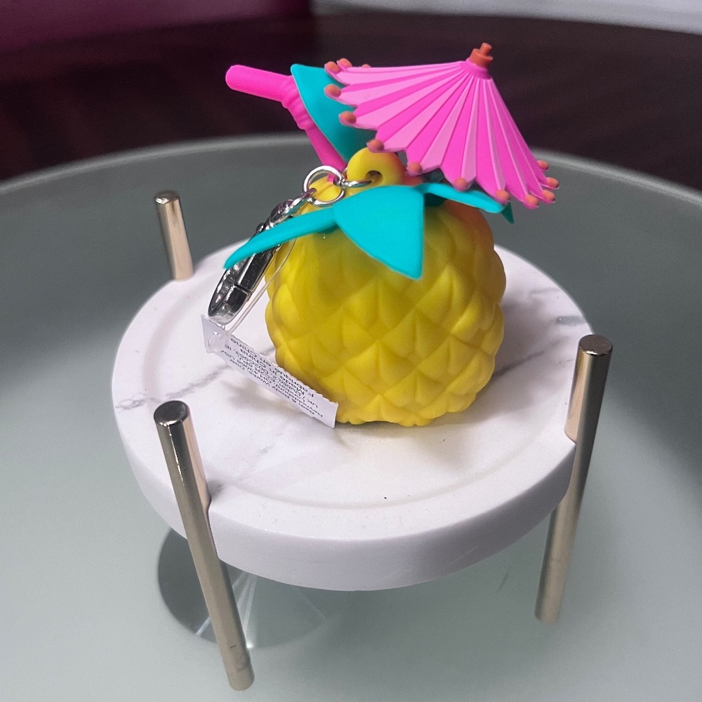 ***SALE***Bath and Body Works Pineapple Umbrella Pocketbac Holder NWT